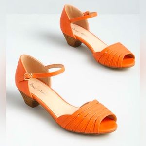 Dolce Nome/Modcloth Women’s Size 6